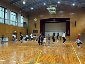 大縄跳びの様子3