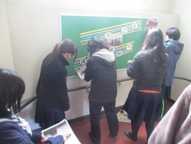 掲示物の張り替え