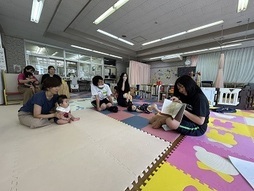 子育てサークル