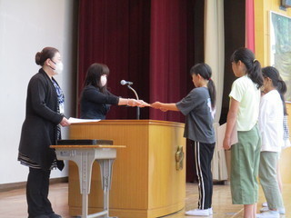 表彰伝達1
