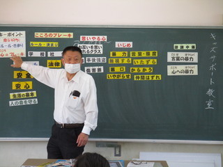 k4